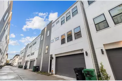 836 Fisher Street #D, Houston, TX 77018 - Photo 2