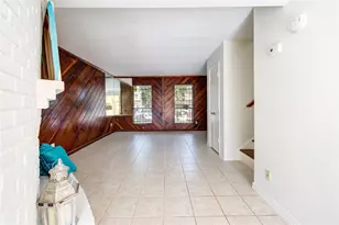 14633 Perthshire Rd, Houston, TX 77079 - Photo 8