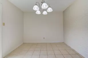 14633 Perthshire Rd, Houston, TX 77079 - Photo 22
