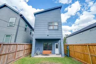 308 E 39th St, Houston, TX 77018 - Photo 24