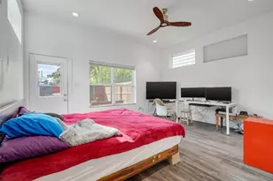 308 E 39th St, Houston, TX 77018 - Photo 16