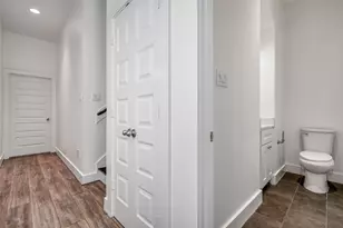 308 E 39th St, Houston, TX 77018 - Photo 10