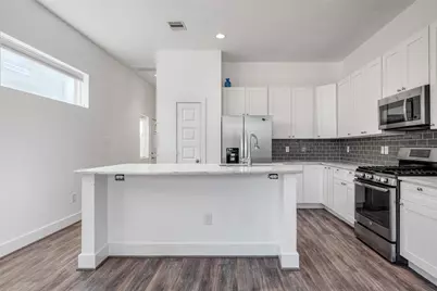 308 E 39th Street, Houston, TX 77018 - Photo 6