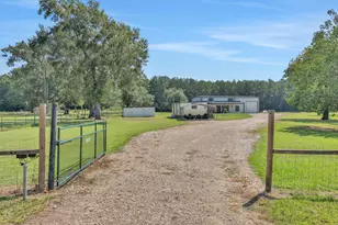 701 S Southwind Trail, Cleveland, TX 77328 - Photo 46