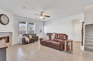 1014 Schooner St, Crosby, TX 77532 - Photo 10