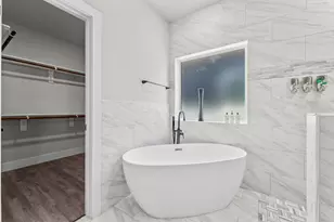 507 Carl St, Houston, TX 77009 - Photo 18