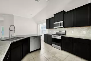 18788 Laurel Hills Dr, New Caney, TX 77357 - Photo 4