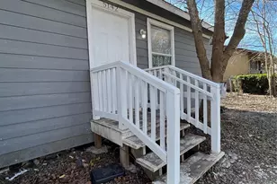 5142 Higgins St, Houston, TX 77033 - Photo 2