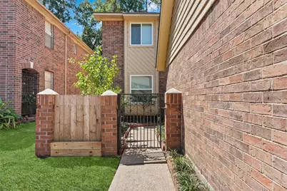 2908 Elm Grove Court, Kingwood, TX 77339 - Photo 2