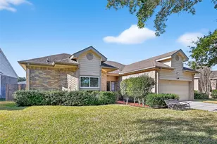 3126 Lakefield Way, Sugar Land, TX 77479 - Photo 2