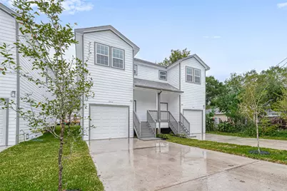 2528 S Texas Avenue Street #A, Pearland, TX 77581 - Photo 2