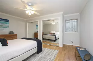 1307 Welch St, Houston, TX 77006 - Photo 16