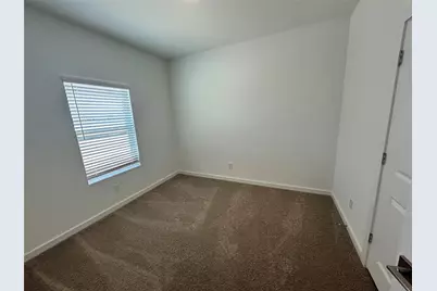 7811 Jade Crest Drive, Angleton, TX 77515 - Photo 12