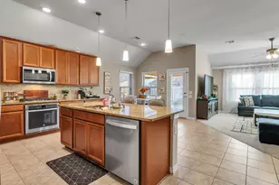 11119 Mineral Island Ln, Richmond, TX 77406 - Photo 16