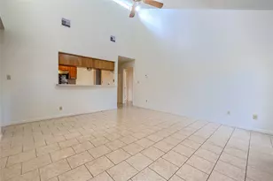 13 Columbella St, Bay City, TX 77414 - Photo 4