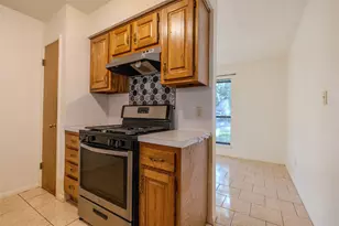 13 Columbella St, Bay City, TX 77414 - Photo 6