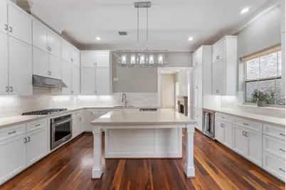 14 Jetty Point Drive, The Woodlands, TX 77380 - Photo 6