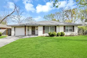6218 Indigo St, Houston, TX 77074 - Photo 2