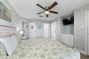 7600 Seawall Blvd, Galveston, TX 77551 - Photo 14