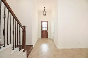 606 Floriencia St, Sugar Land, TX 77479 - Photo 6