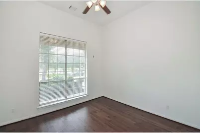 606 Floriencia St, Sugar Land, TX 77479 - Photo 24