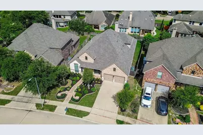606 Floriencia St, Sugar Land, TX 77479 - Photo 2