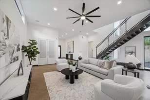 118 Tuam St, Houston, TX 77006 - Photo 22