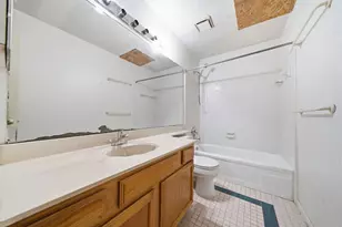 13334 Wells River Dr, Houston, TX 77041 - Photo 18