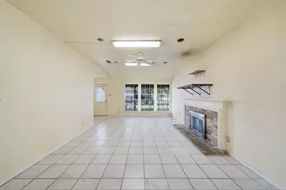 13334 Wells River Drive, Houston, TX 77041 - Photo 6