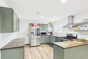2008 Coronado Pl, Orange, TX 77630 - Photo 6