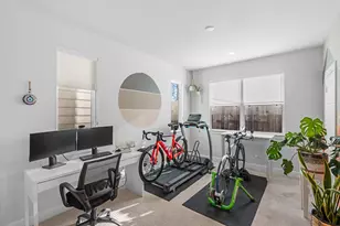 502 W Donovan St, Houston, TX 77091 - Photo 14