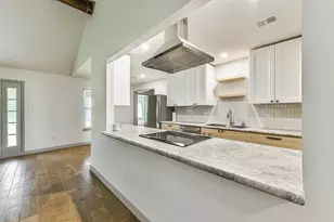 3410 Crestmeadow Dr, Pasadena, TX 77505 - Photo 2