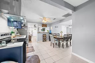 1807 Nashby St, La Marque, TX 77568 - Photo 10