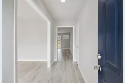 5922 Fontenelle Drive, Houston, TX 77035 - Photo 2