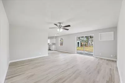 5922 Fontenelle Drive, Houston, TX 77035 - Photo 4