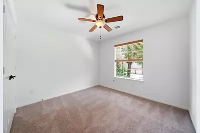 14 Wintercorn Place, The Woodlands, TX 77382 - Photo 38