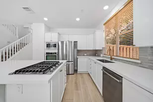 14 Wintercorn Pl, The Woodlands, TX 77382 - Photo 12
