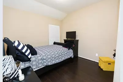 1923 Cadbury Castle Lane, Fresno, TX 77545 - Photo 8