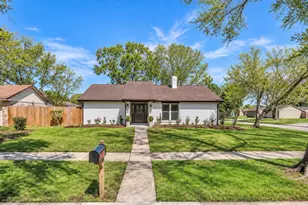 509 Belmont Dr, Friendswood, TX 77546 - Photo 1