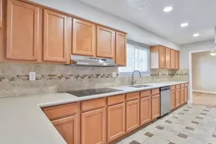 509 Belmont Dr, Friendswood, TX 77546 - Photo 16