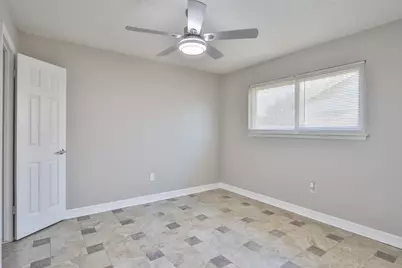 509 Belmont Drive, Friendswood, TX 77546 - Photo 24