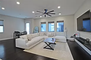 959 Saint Augustine St, Houston, TX 77023 - Photo 2