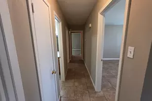 9007 Glen Shadow Dr, Houston, TX 77088 - Photo 24