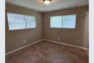 9007 Glen Shadow Drive, Houston, TX 77088 - Photo 20