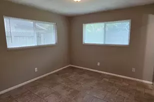 9007 Glen Shadow Dr, Houston, TX 77088 - Photo 20