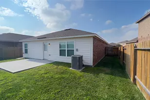 20714 Round Key Dr, Hockley, TX 77447 - Photo 16