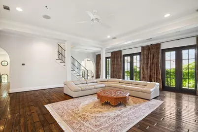 5556 Lynbrook Drive, Houston, TX 77056 - Photo 22