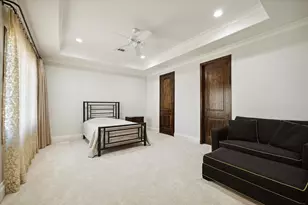 5556 Lynbrook Dr, Houston, TX 77056 - Photo 36