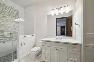 5556 Lynbrook Dr, Houston, TX 77056 - Photo 38