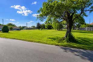 000 14th St, Port Arthur, TX 77640 - Photo 1